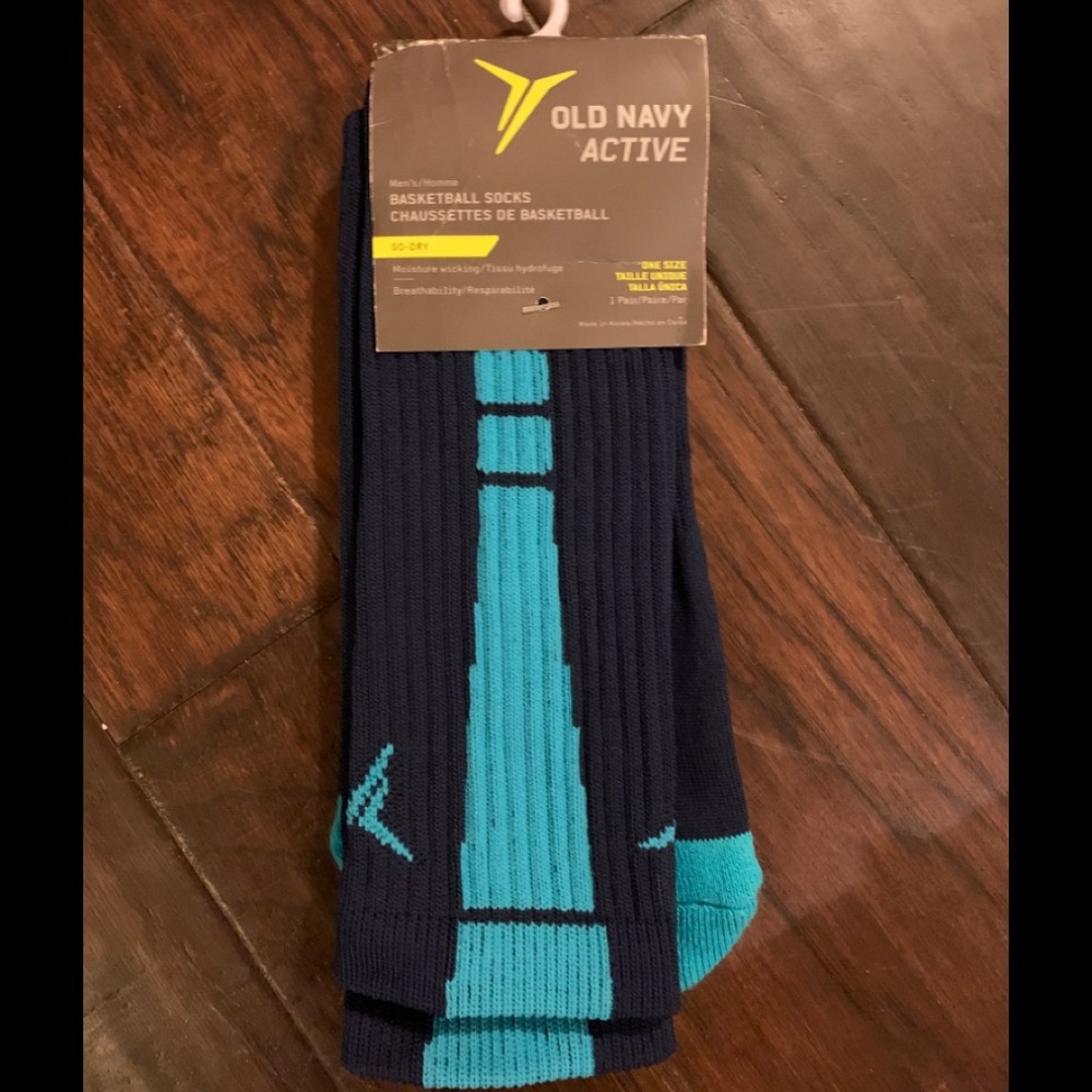 New Old Navy Basketball Socks